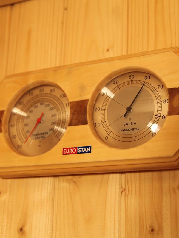 sauna_room_0007_WhatsApp Image 2022-10-12 at 15.30.39 (1)